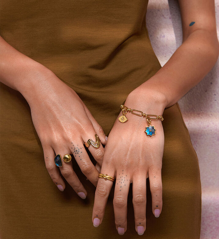 Ottoman Hands Charm Link Chain Bracelet, Packshot View