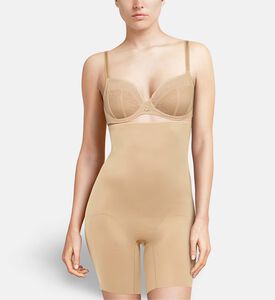 Chantelle High-waisted Shaping Short, Model View