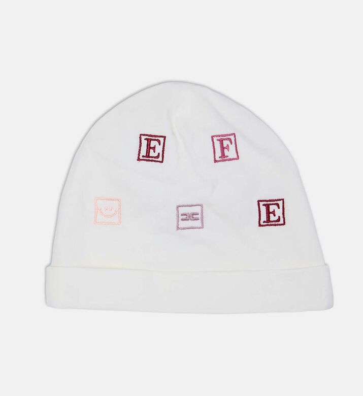 قبعة بقصّة عادية بتطريز شعار