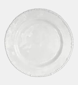 طبق عشاء مزين باللؤلؤ