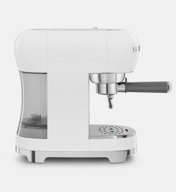 ماكينة تحضير قهوة إسبريسو بالكريمة