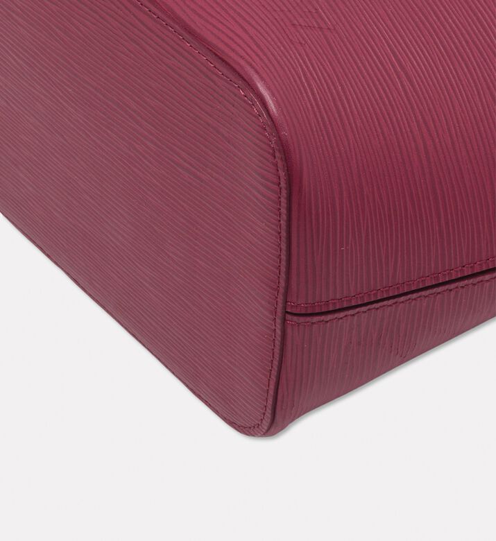 Louis Vuitton Preowned Louis Vuitton Epi Leather Neverfull Tote Bag, Packshot View