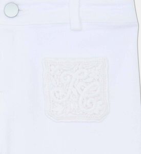 بنطال جينز بنمط واسع بخمسة جيوب للبنات