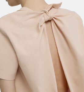 تيشيرت قطن بياقة دائرية وجيب على الصدر