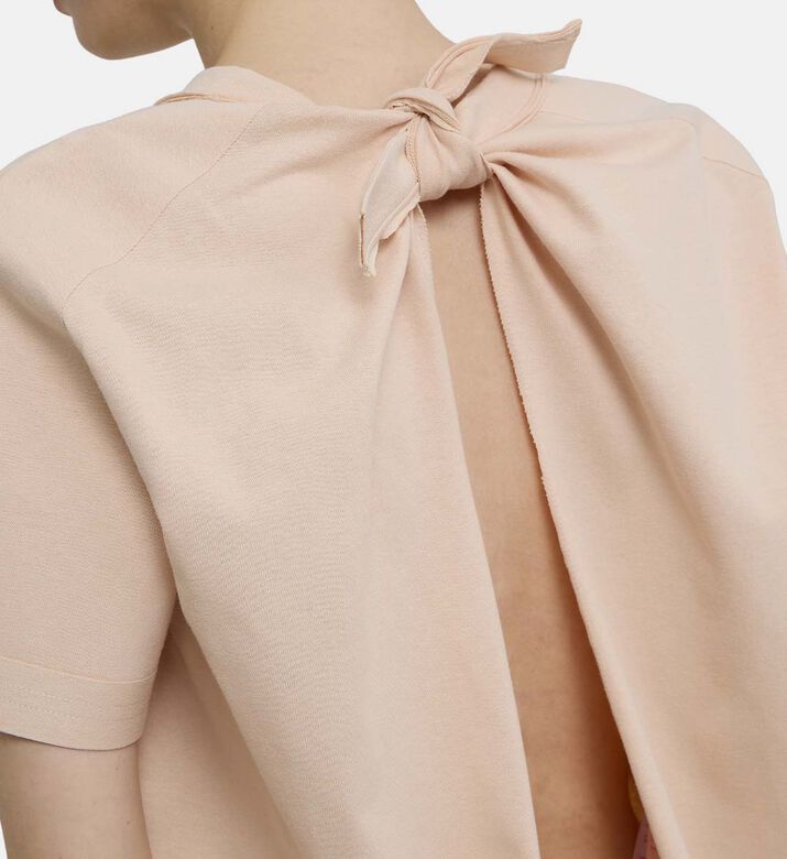 تيشيرت قطن بياقة دائرية وجيب على الصدر