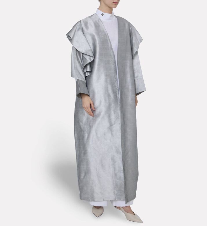 BARG Monochrome Scarf Open-front Abaya, Model View