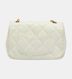 Chanel Preowned Chanel Heart Charm Classic New Mini Quilted Flap Bag, Packshot View