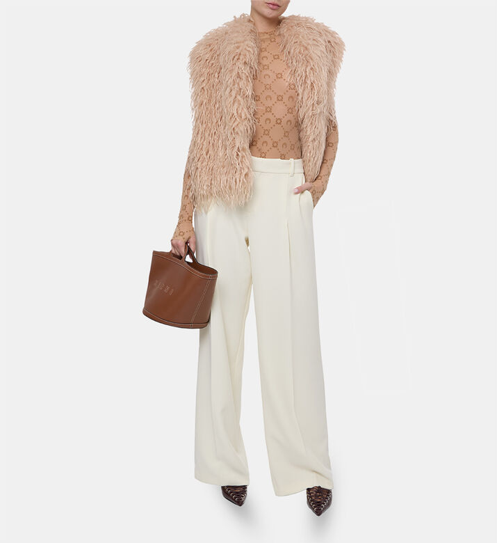 Federica Tosi Pant, Model View