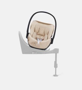 عربة أطفال بغطاء واقٍ من المطر