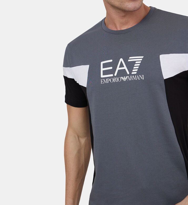 تيشيرت قطن بطبعة لوغو متباين