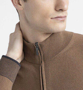 سترة بسحاب إغلاق