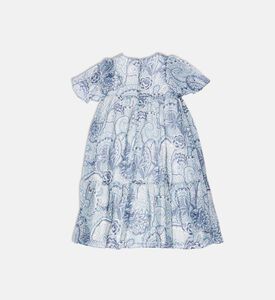 فستان بقصّة هرمية وأكمام منفوشة ونقشة أزهار