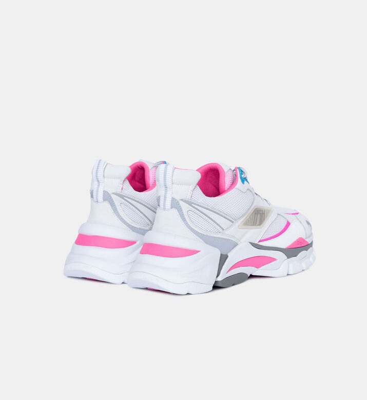 حذاء سنيكرز فليكس أسفل الكاحل