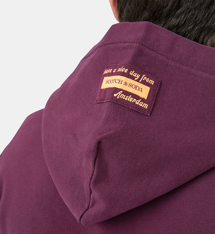 هودي بقصة عادية وطبعة شعار