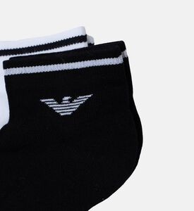 جوارب بتطريز شعار مخططة