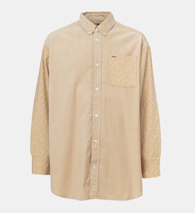 قميص بياقة بأكمام مختلفة