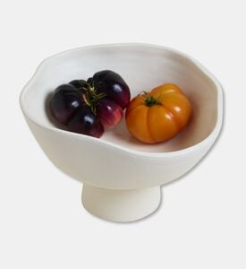 The table Edit Raised Vessel White, Packshot View