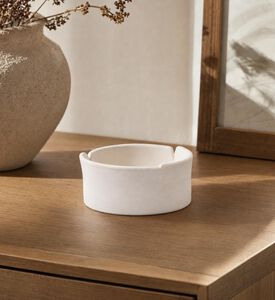The table Edit Fold Organic-shape Medium Bowl, Model View