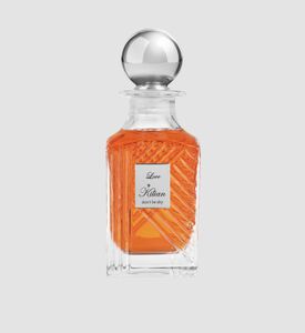 قنينة عطر لاف دونت بي شاي