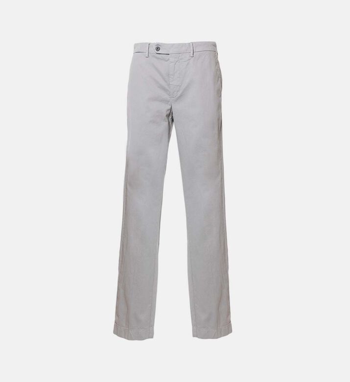 بنطال تشينو ساندرسون بقصة كلاسيكية