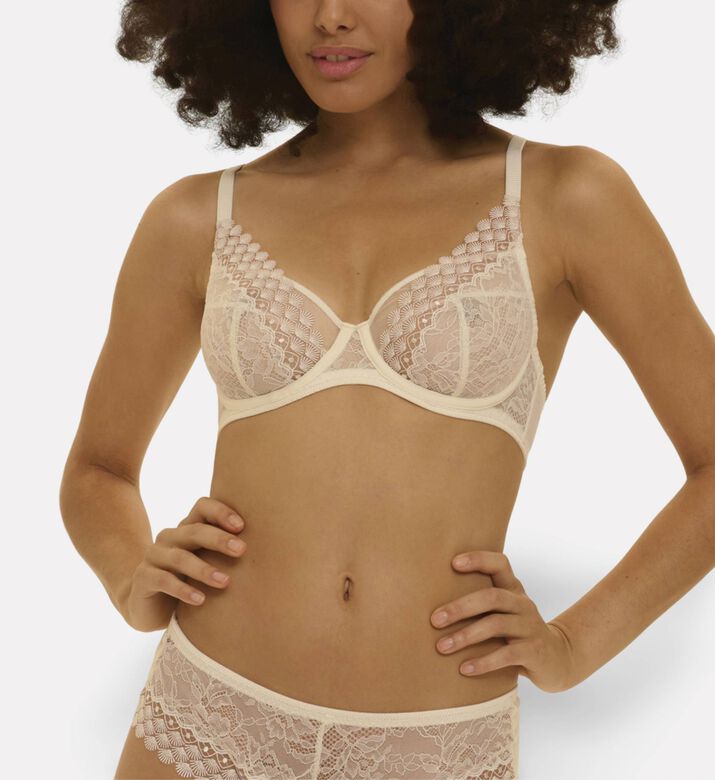 Simone Perele Bra Scarf, Ivory, 95, F, Model View
