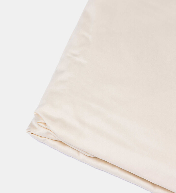 Home Deco and More Sateen Fitted Sheet, Packshot View