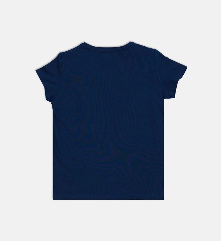 تيشيرت بقصة عادية وطبعة شعار تيشيرت بقصة عادية وطبعة شعار