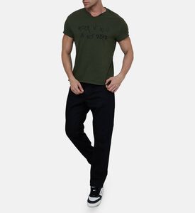 تيشيرت بأكمام قصيرة بياقة في