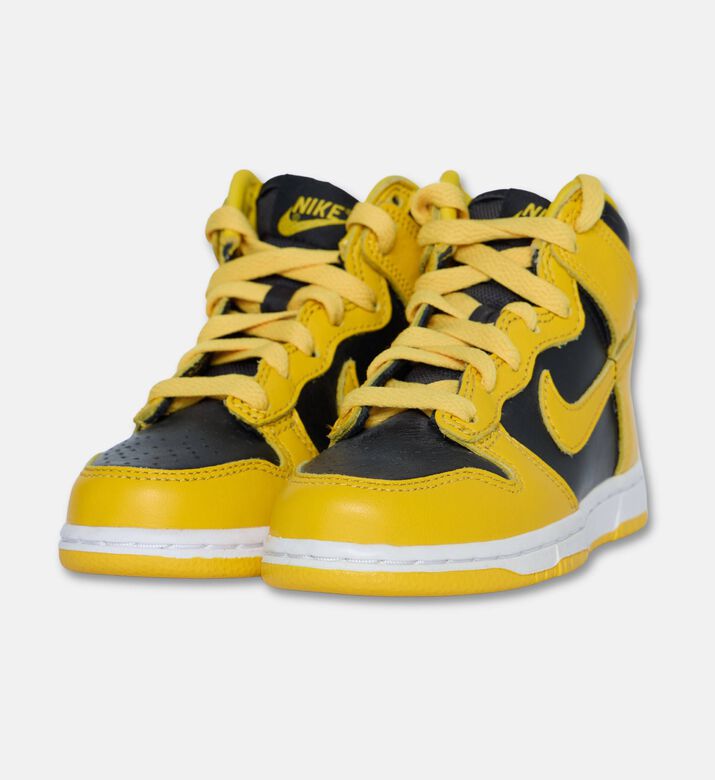 Nike Shoes, Packshot View