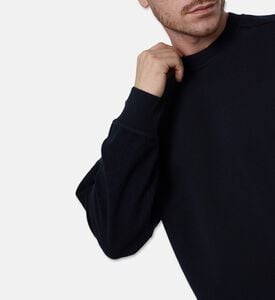 Arte Minimalist Relaxed Sweatshirt, Model View