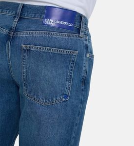 بنطال جينز بساق مستقيمة