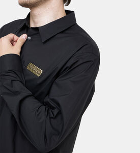 قميص قطني بأكمام طويلة