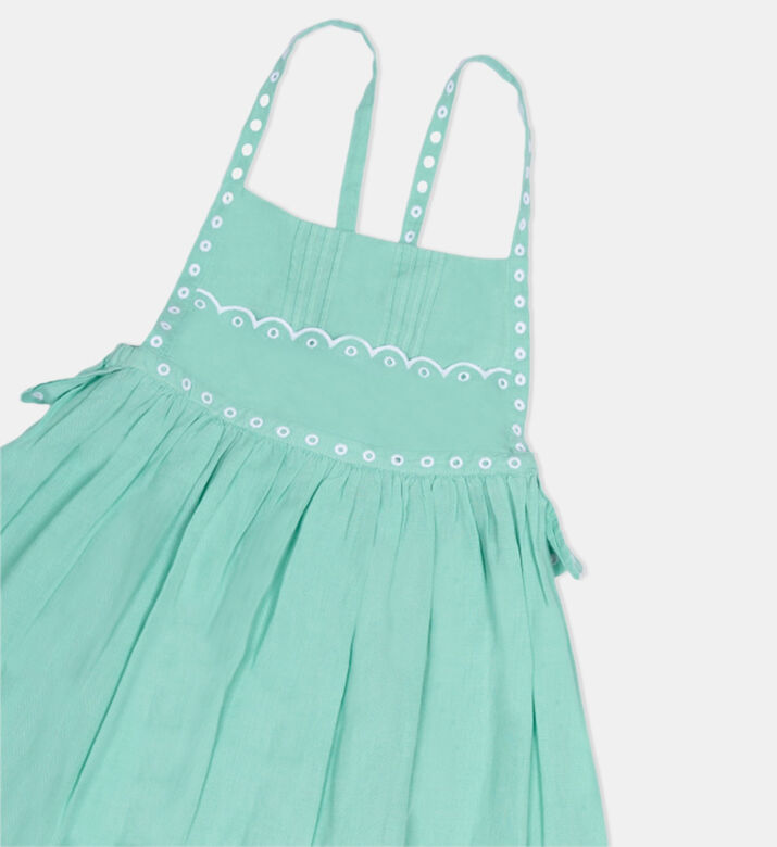 فستان كامي مطرز بحافة صدفية