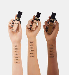 All Hours Precise Angle Concealer