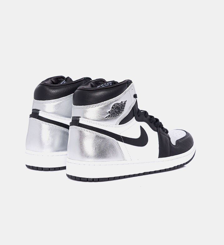 سنيكرز اير جوردان 1 عالي بمقدمة معدنية دبليو