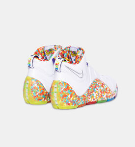 حذاء نايكي رياضي ليبرون IV للرجال