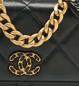 Chanel Preowned Coco Chanel Quilted Leather Flap Wallet, Packshot View