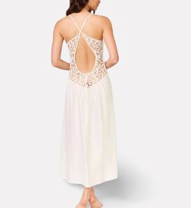 Rya Lace-shoulder Long Robe, Model View