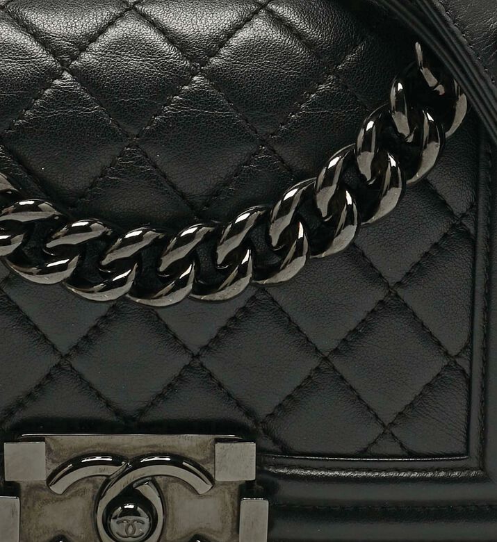 Chanel Preowned Chanel Black Quilted Leather Small Boy Flap Bag, Packshot View