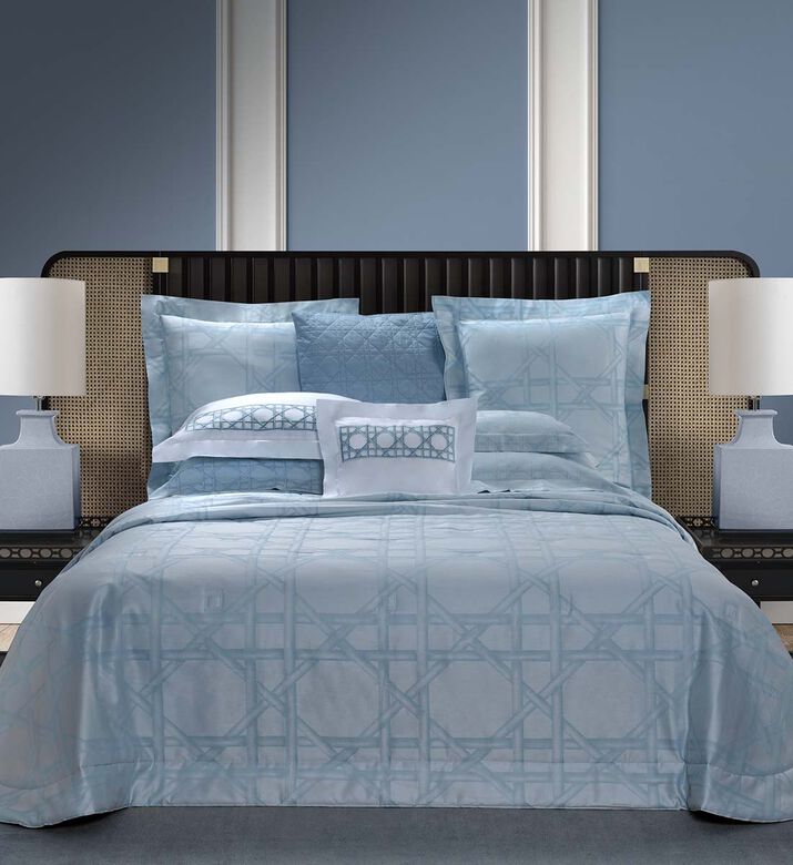 Cane Jacquard Bed Set