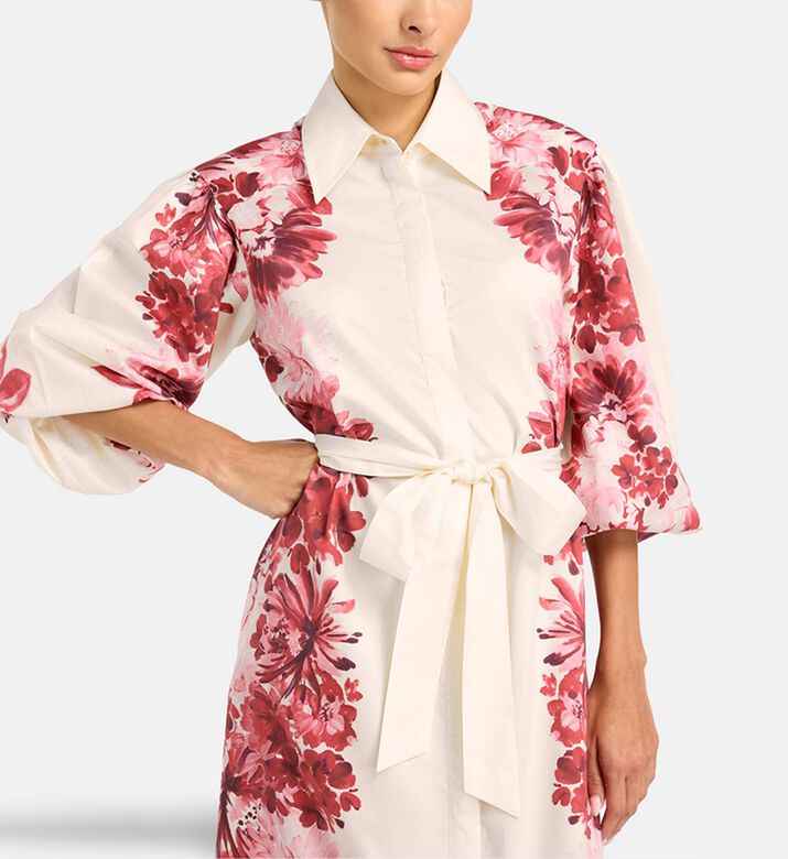 Carter and White Dress Judith, Model View