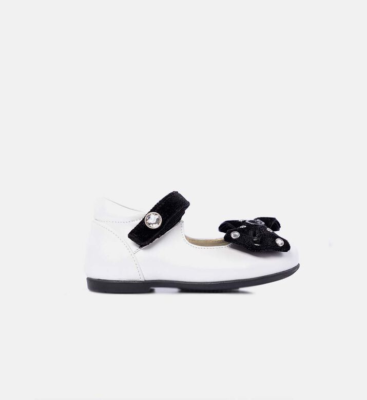 Butterfly-knot Leather Ballerinas