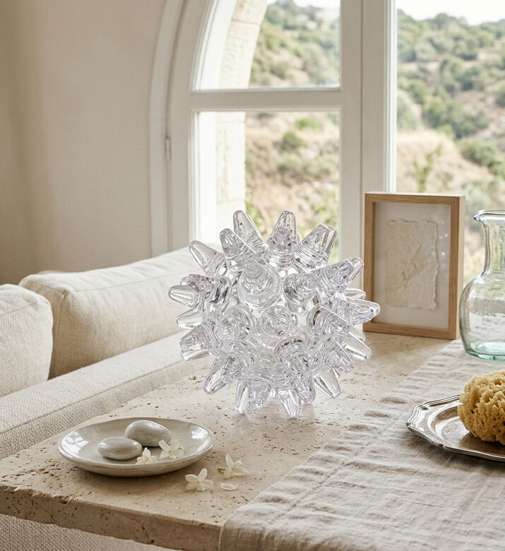 Gileno Crystal Round Statue, Packshot View