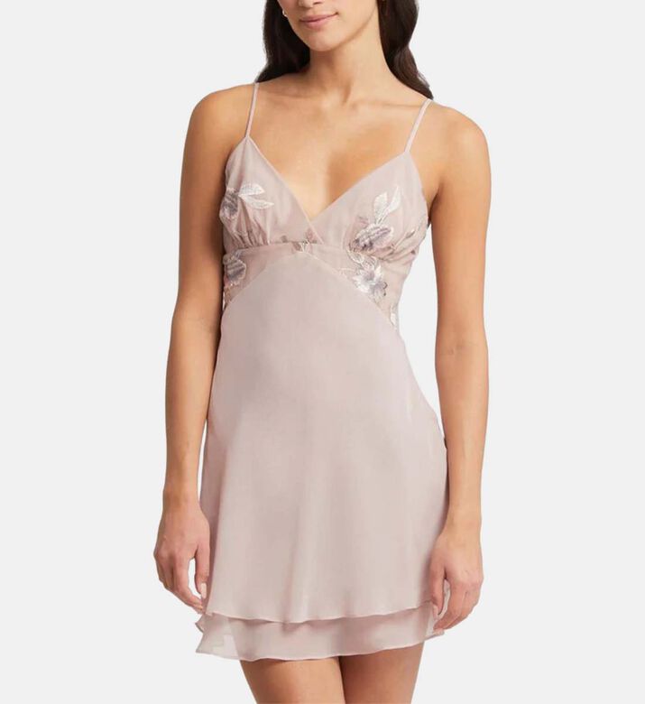 غطاء بأكمام بشكل كيمونو