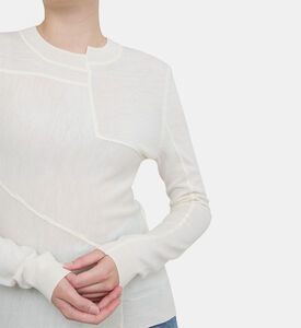 سويت شيرت بأكمام طويلة