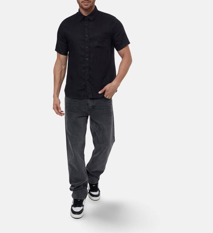 Vince Button Down Short-sleeve Shirt, Black, Xl, Model View