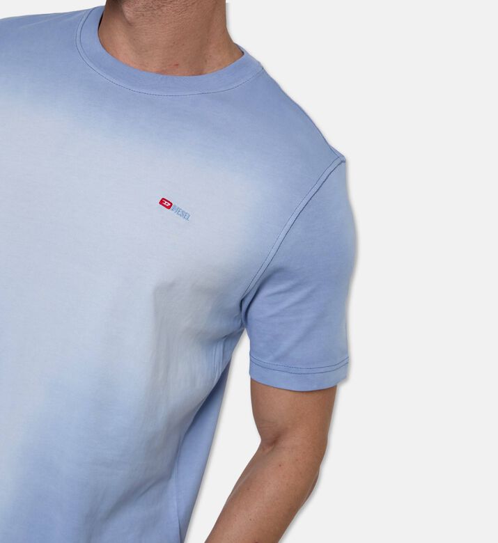 Diesel Ts, Model View