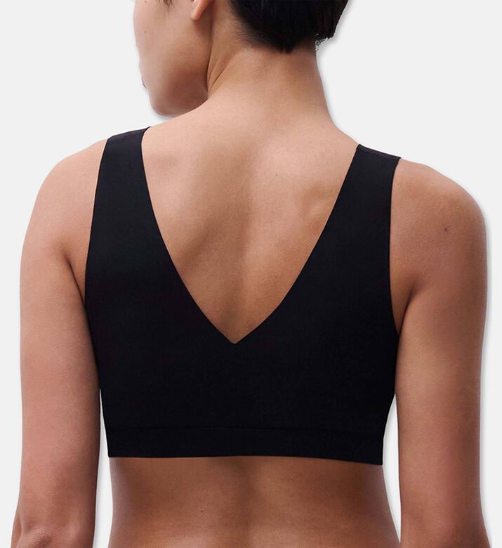 Chantelle Bra Soft, Black, Xs-s, Model View