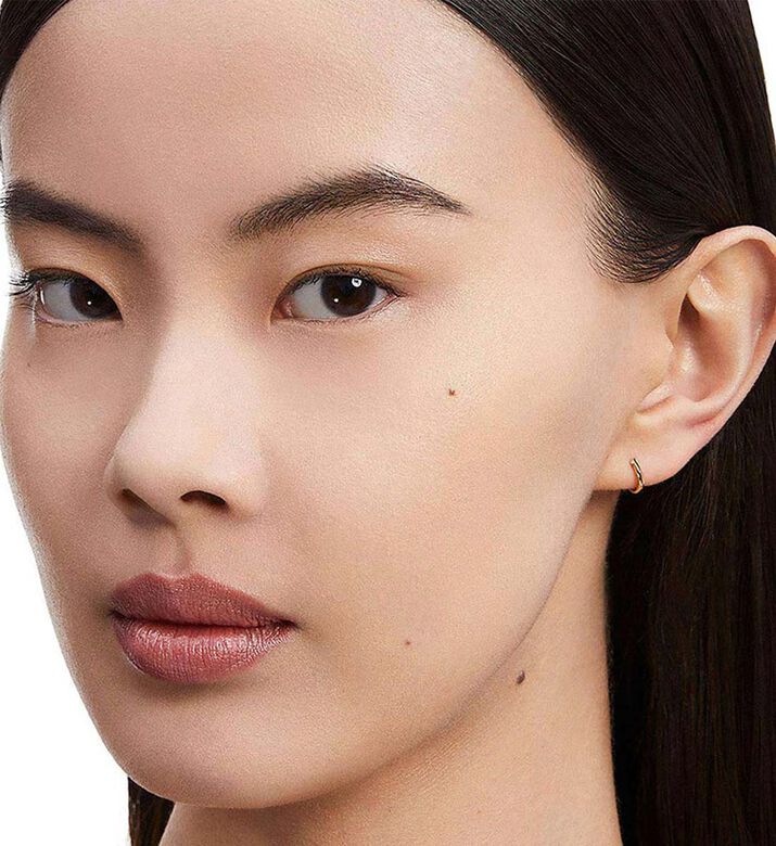 All Hours Hyper-finish Powder