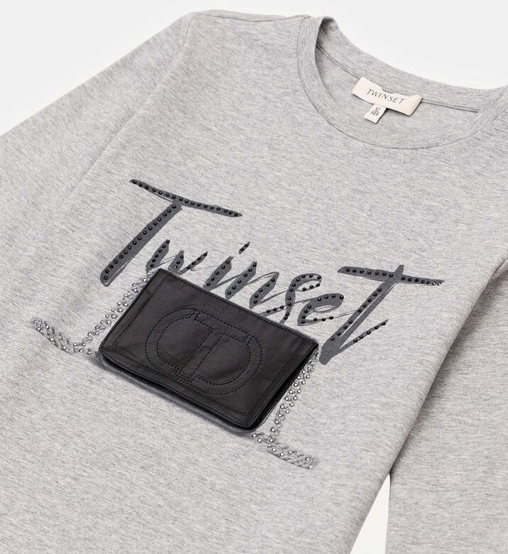 Pocket-detailed Rhinestone Embellished Sweater Pocket-detailed Rhinestone Embellished Sweater